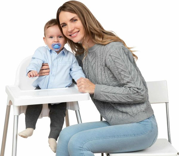 Chaise haute : à quel âge un bébé peut s'y asseoir ?